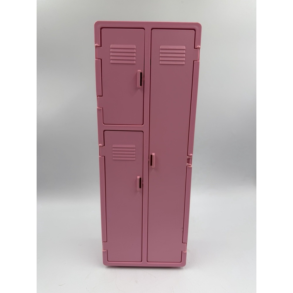 Vintage 1984 BARBIE WORKOUT CENTER Play Set ~ Locker Only 12"